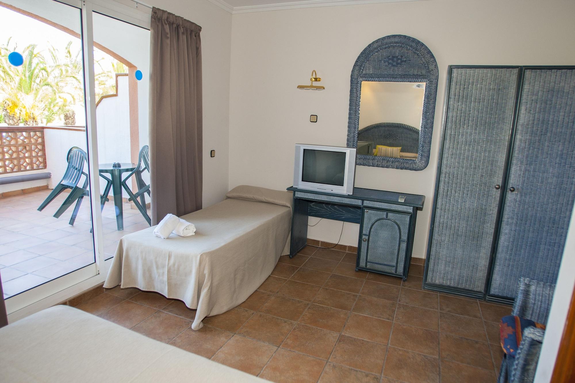 Hotel Comarruga Platja Kültér fotó