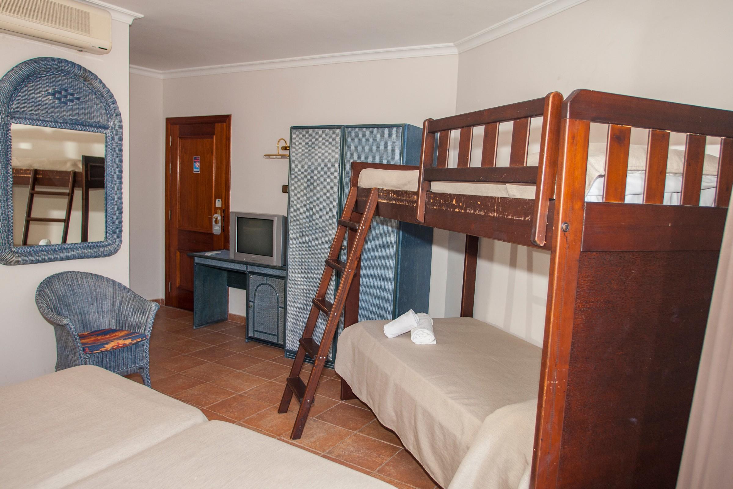 Hotel Comarruga Platja Kültér fotó