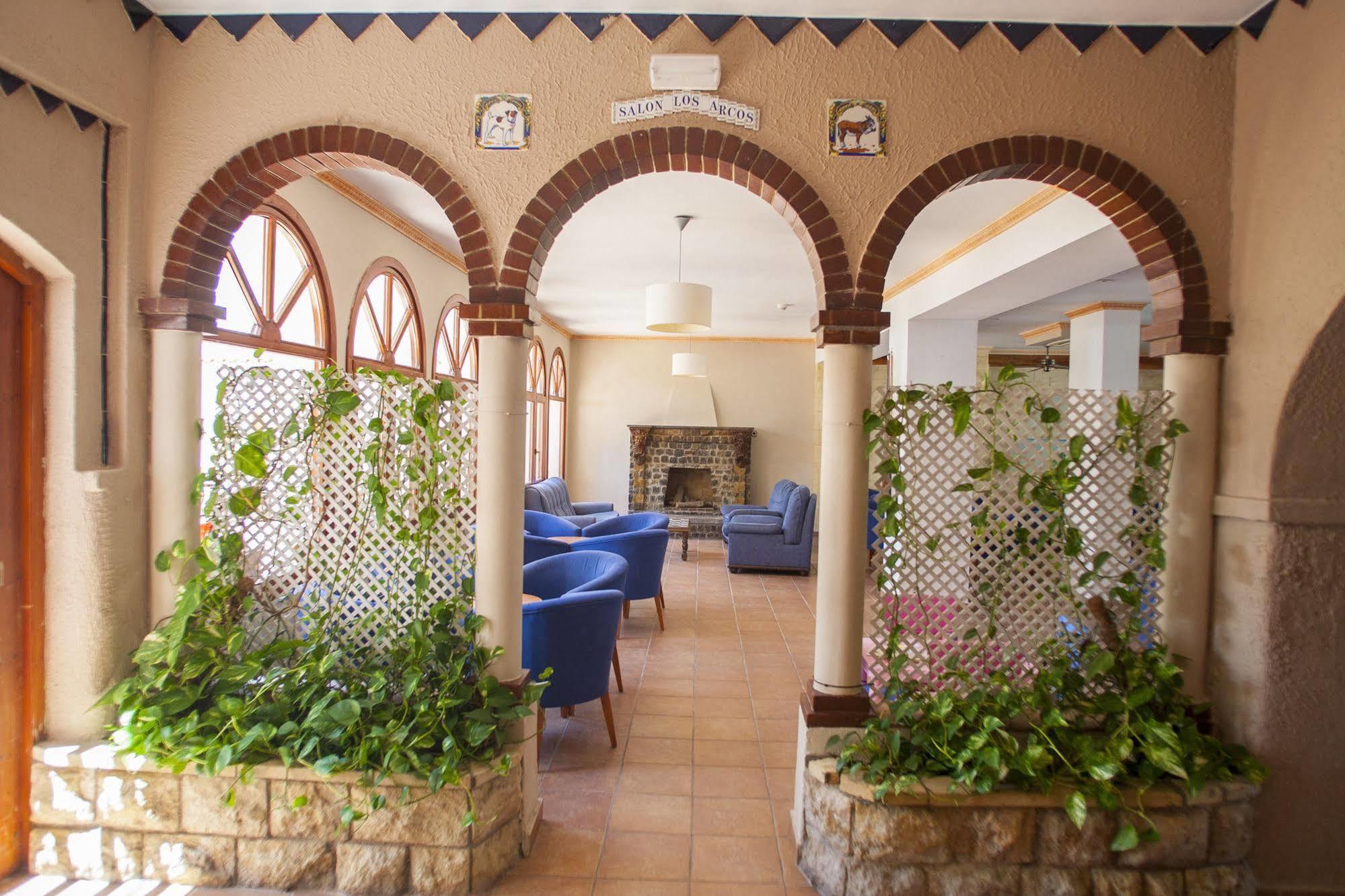Hotel Comarruga Platja Kültér fotó