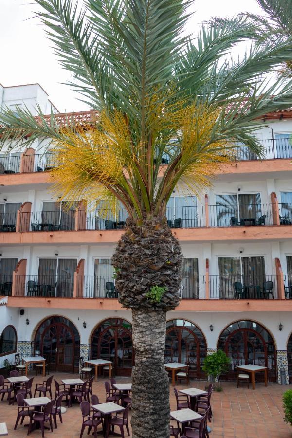 Hotel Comarruga Platja Kültér fotó